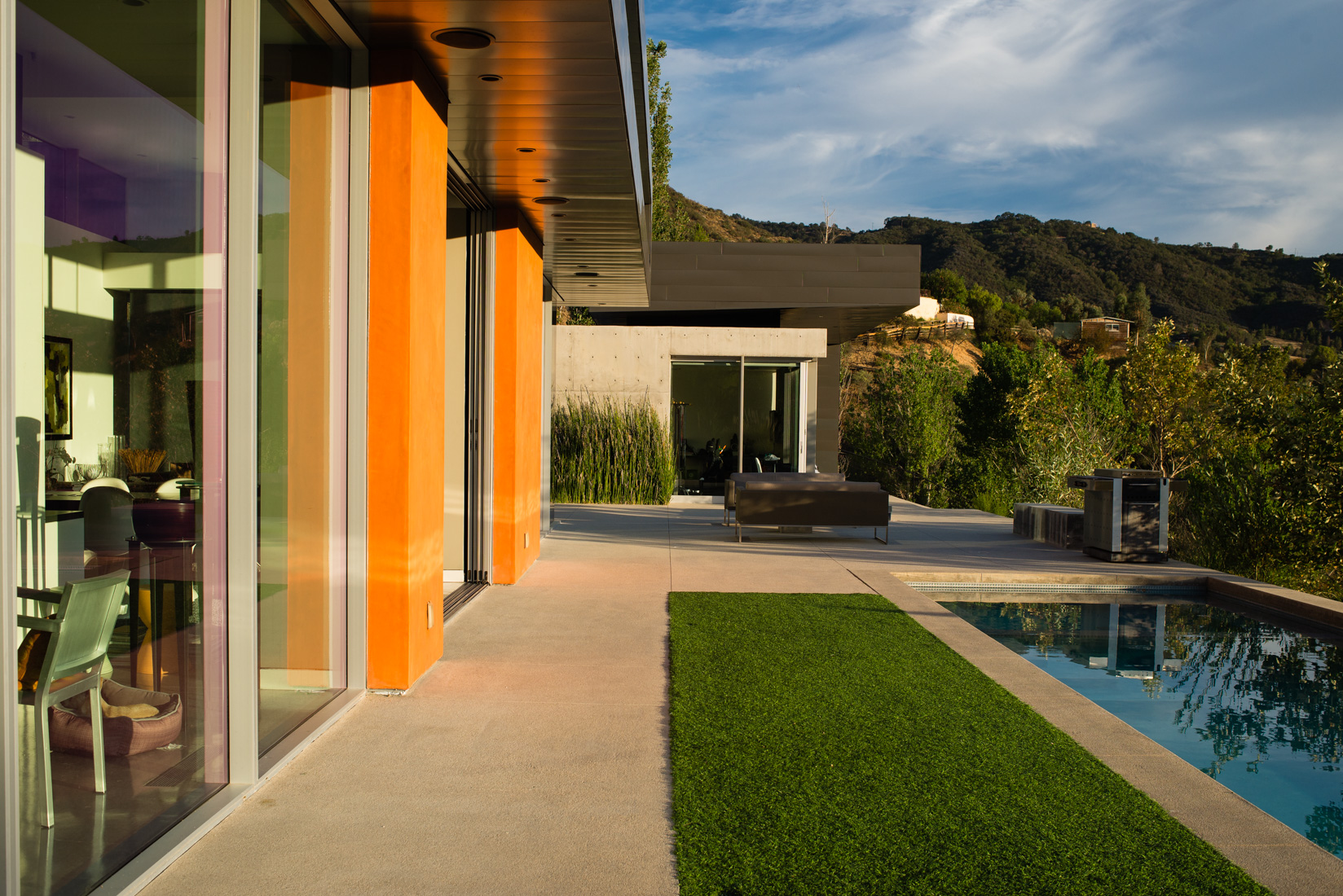 Calabasas Modern Home Calabasas, CA Exclusive Listing